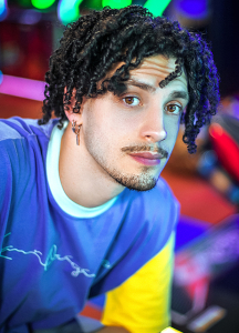 EM